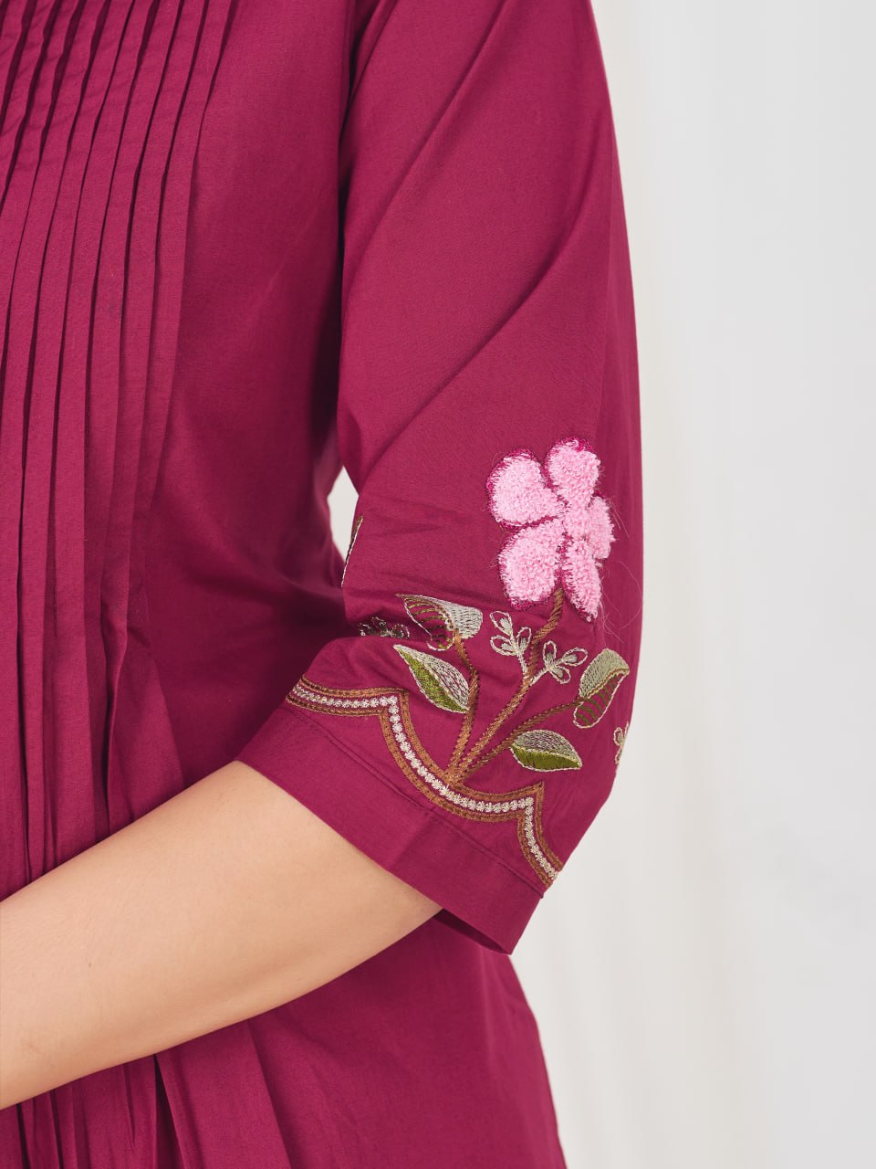 PLEATED EVENING SKIRT